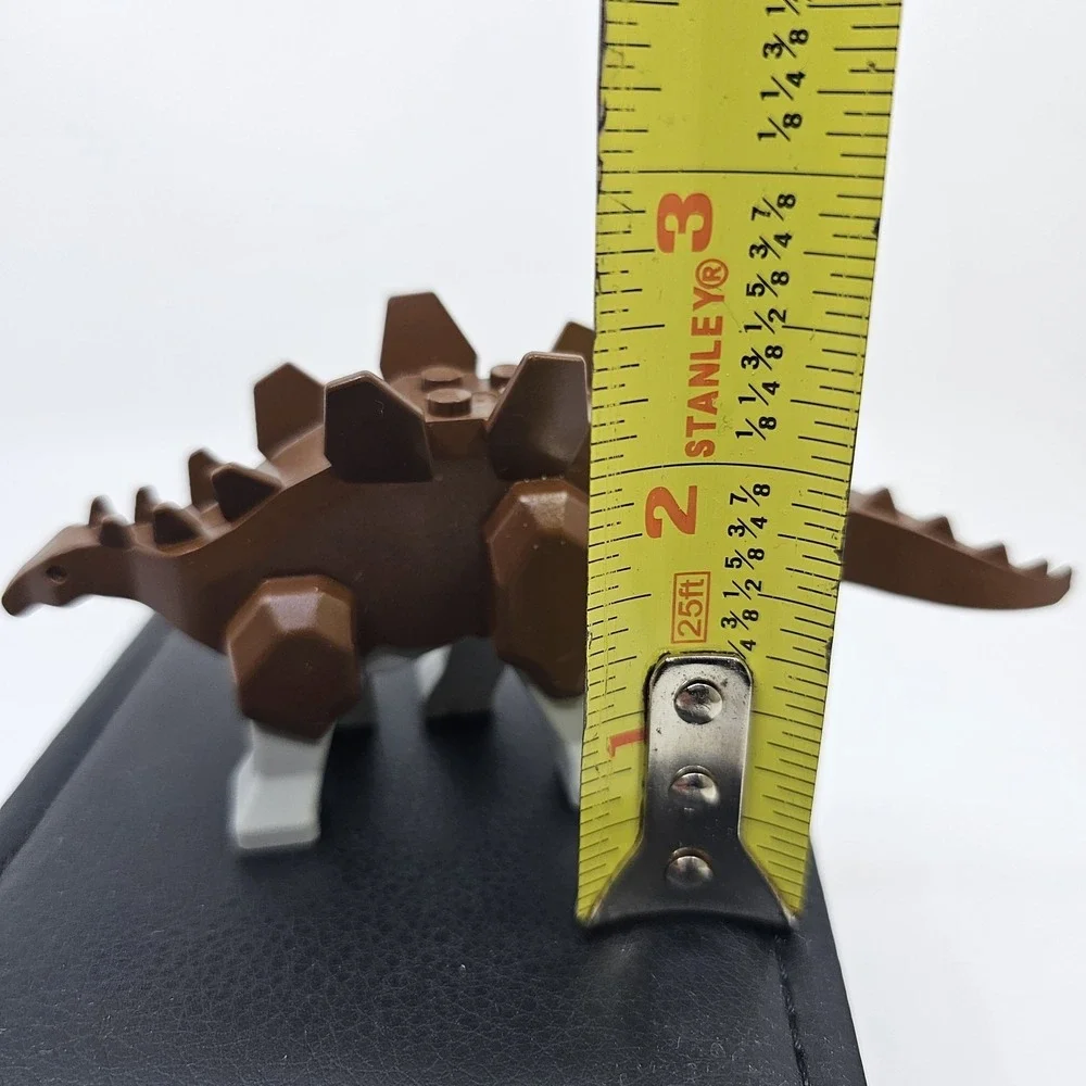 Lego Stegosaurus 5955 with Light Gray Legs Adventurers Dino Island Dinosaur